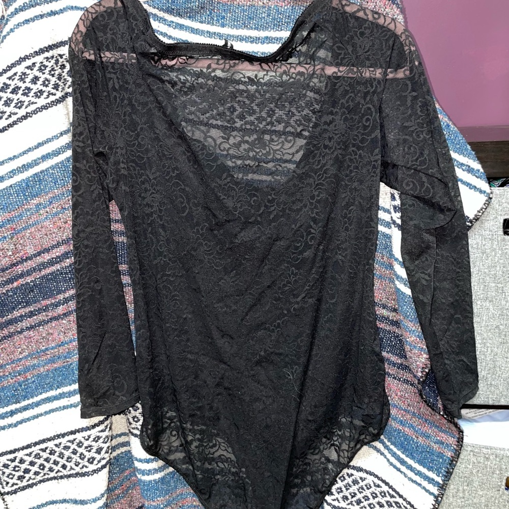 Torrid black lace long sleeve bodysuit